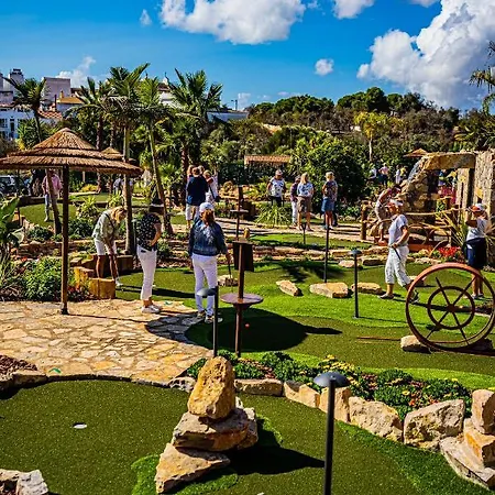 Daire Varinos House *